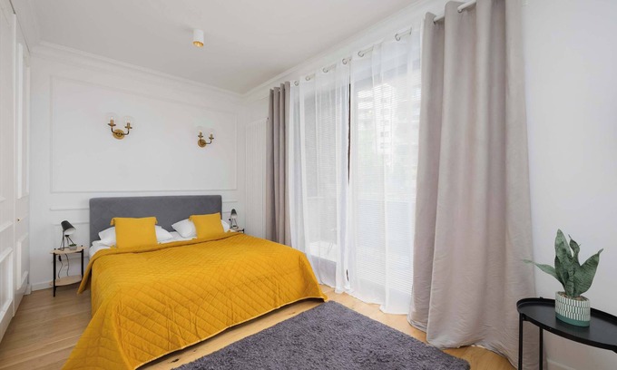 Wola Apartment | Burakowska 16A | Warsaw | Atmospheric Studio | Parking