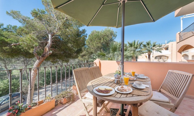 Portopetro House | BURGIT - Modern apartment located 80 metres from the paradisaical cove of Cala Barca Trenc