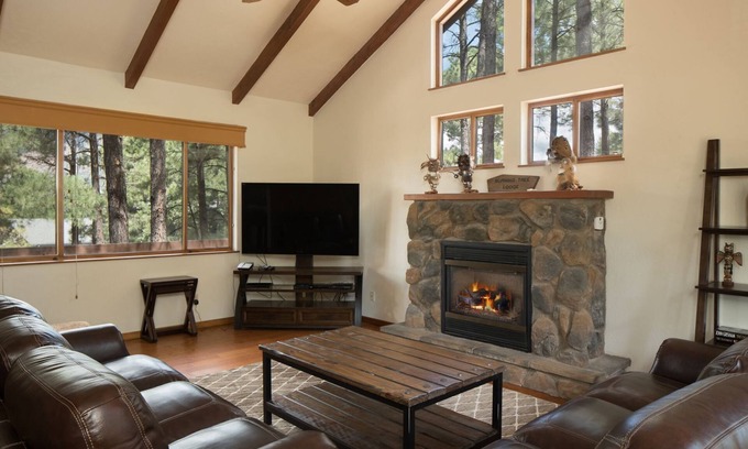 Flagstaff Cabin | Burning Tree Lodge - Forest Views, Fire Pit, AC | Pet and Family Friendly