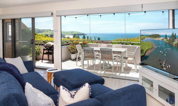 Gerringong Apartment | Burri Burri View for 6- Ocean Views