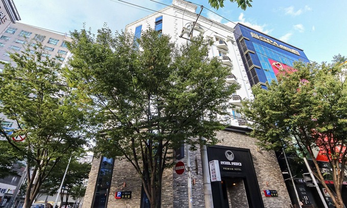 Buk-gu Hotel | Busan Hwamyeongdong Mercy