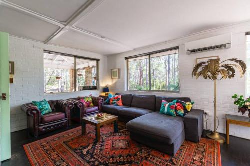 Redgate House | Bushy Sleeps - Eco Friendly Tranquil Escape