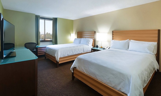 San Jose Apartment | Business-Friendly Property! 2 Enticing Units, Near Center of the Performing Arts