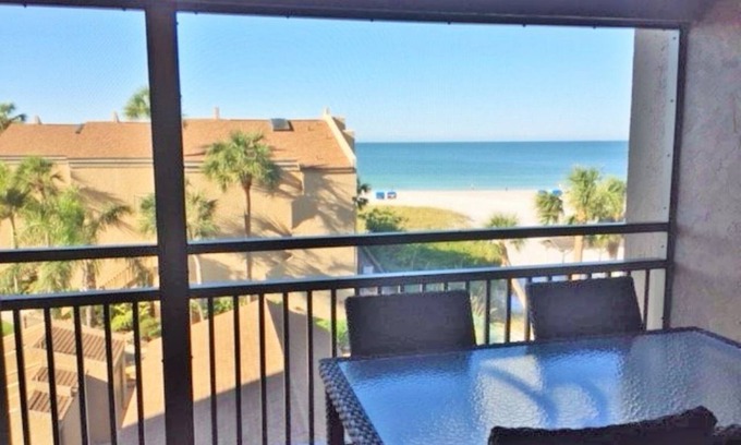 Siesta Key Condo | Buttonwood 447 - 3 Bedroom Condo with Private Beach with lounge chairs & umbrella provided, 2 Poo.