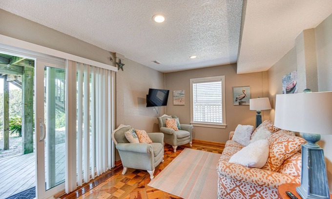 Buxton Apartment | Buxton Apt w/Pool Access & Pamlico Sound Views