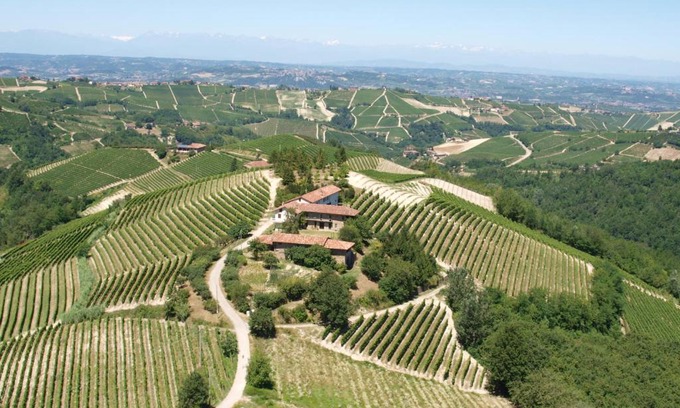 Trezzo Tinella House | Cà der Forn (the Bread Oven House) in Cascina Bricchetto Langhe - Italy