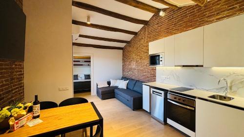 Terrassa Apartment | Céntrico ático by Prestigi