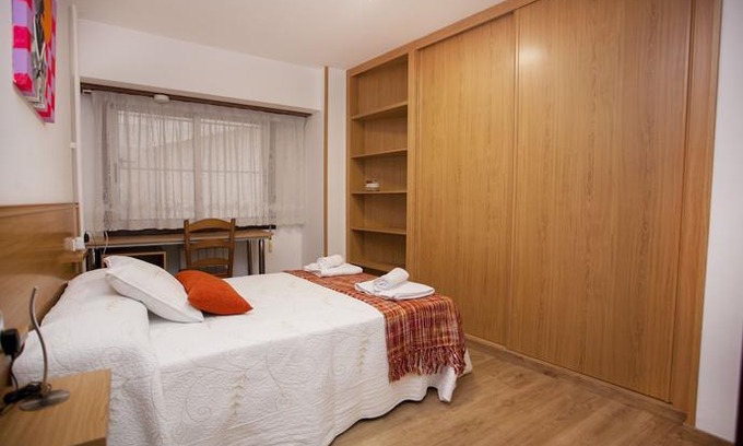 El Ensanche Zona Nuova Apartment | Céntrico exterior amplio 110 m.