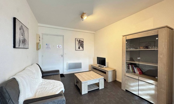 Gramat Apartment | Côté jardin, appa.