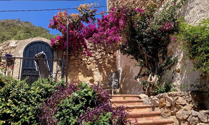 Adsubia House | C a s a S o n i a - F o r n a - Beautiful garden