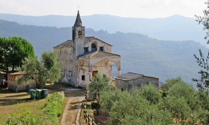 Valloria House | Ca' da Prima Porta (VLO131) by Interhome