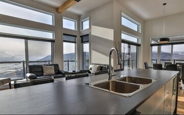 Petite-Riviere-Saint-Francois Ski Chalet | Les sommets Charlevoix in PETITE-RIVIÈRE-SAINT-FRANCOIS