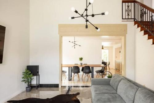 La Palma House | CA1 Fun And Central Home with Sauna