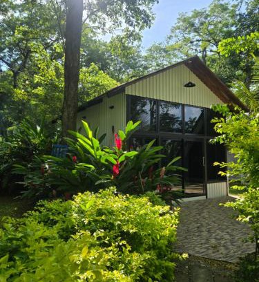 Copan Ruinas Bed & Breakfast | Cabaña Alpina Monte Carlo