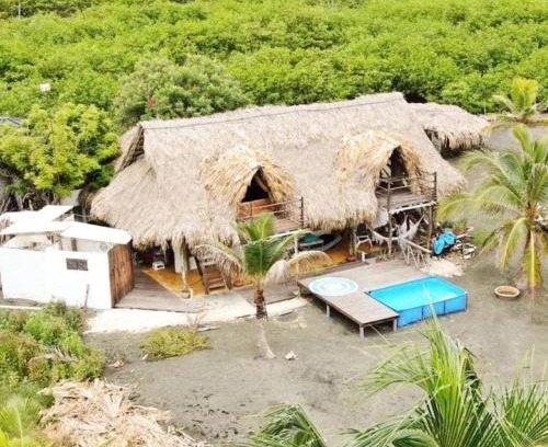 San Bernardo del Viento Bed & Breakfast | Cabaña Coco y arena, frente al mar, lejos del turismo y cerca a los manglares