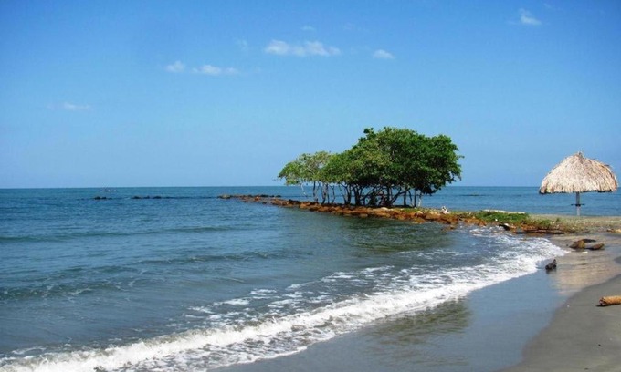 San Antero House | Cabaña Coveñas Punta Bolivar