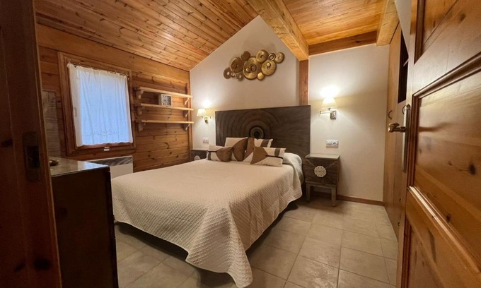 Soldeu Apartment | Cabaña de madera Valle de Incles Orenetes HUT - 8301
