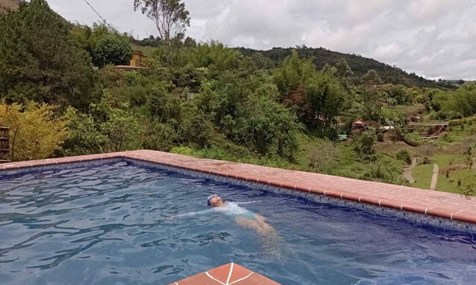 Coffee Triangle Hotel | Cabaña en Ecogranja con Piscina Cerca a Peñol y Guatapé