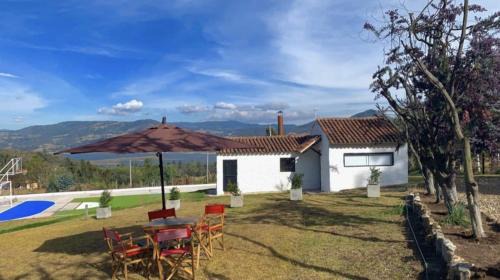 Guatavita House | Cabaña La Santa María