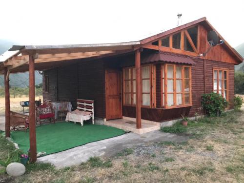 Bajos de Lircay Ski Chalet | Cabaña La Soledad de Pehuenche Ruta CH115