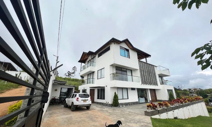 Piedecuesta Villa | CABAÑA RUITOQUE ALTO