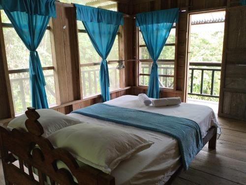 Leticia Cabin | Cabañas eco lógicas mu'ü