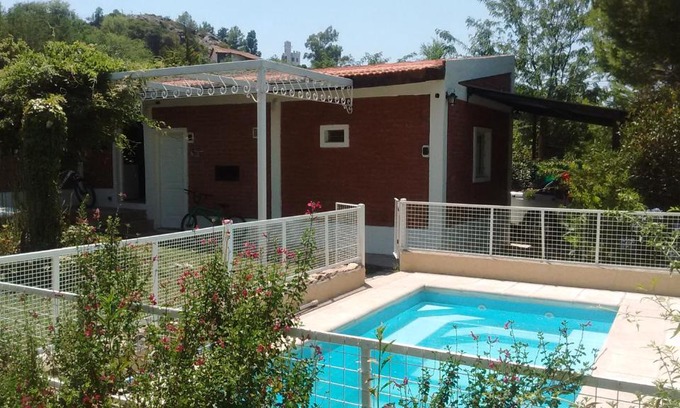 Potrero de los Funes Apartment | Cabañas Molinos de Vientos