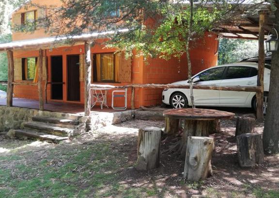 Intiyaco Ski Chalet | Cabañas Rio y Playa