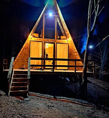 Curtea De Arges House | CabanaAframe