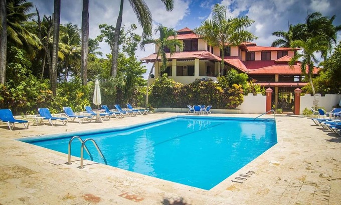 Cabarete Apartment | Cabarete beach apartment, steps from sea and shops, pool/AC/balcony