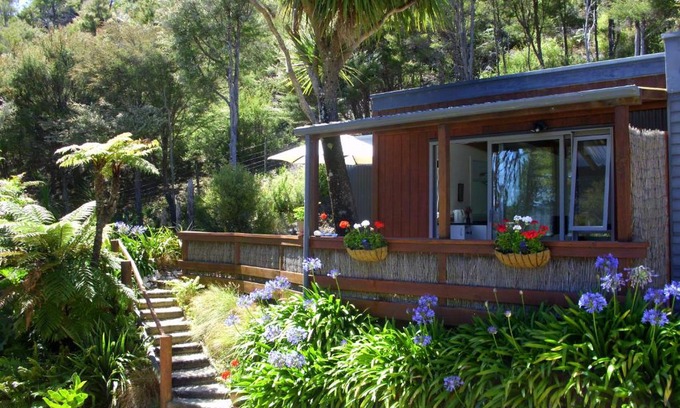 Parapara Ski Chalet | Cabbage Tree Chalet