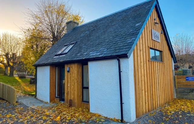 Grantown-on-Spey Cottage | Cabin ∙ 1 bedroom ∙ 2 guests