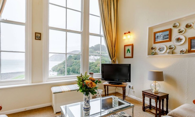 Lynmouth Cottage | Cabin ∙ 1 bedroom ∙ 2 guests