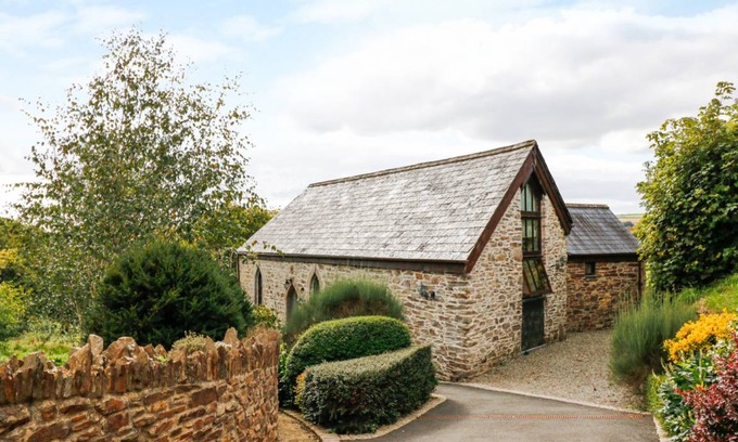 Callington Cottage | Cabin ∙ 1 bedroom ∙ 2 guests