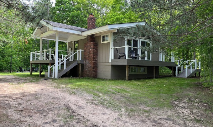 Elmira Cabin | CABIN 14: Fall in Northern Michigan