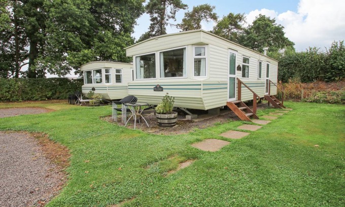 Much Wenlock Cottage | Cabin ∙ 2 bedrooms ∙ 4 guests