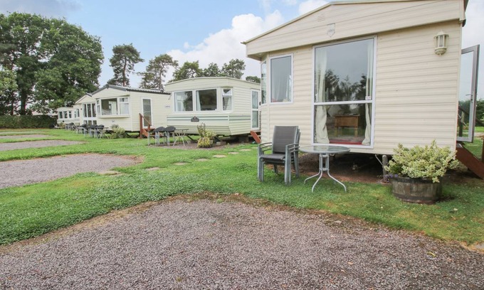 Much Wenlock Cottage | Cabin ∙ 2 bedrooms ∙ 4 guests