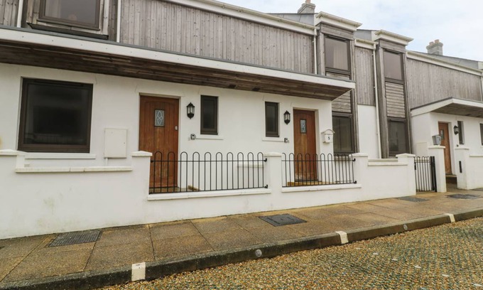 Newquay Cottage | Cabin ∙ 3 bedrooms ∙ 7 guests
