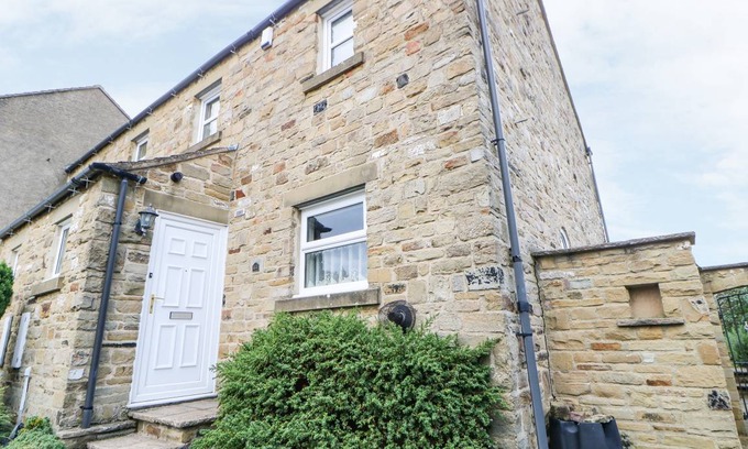Middleham Cottage | Cabin ∙ 3 bedrooms ∙ 5 guests