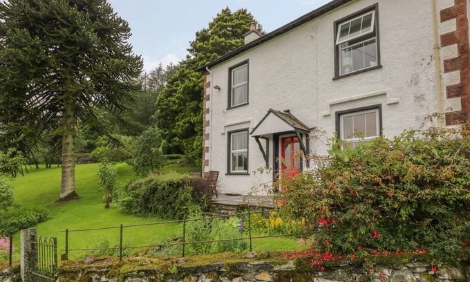 Torver Cottage | Cabin ∙ 4 bedrooms ∙ 8 guests