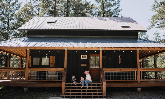 Chama Cabin | Cabin In The Pines - Walk to Sargents Wildlife Area