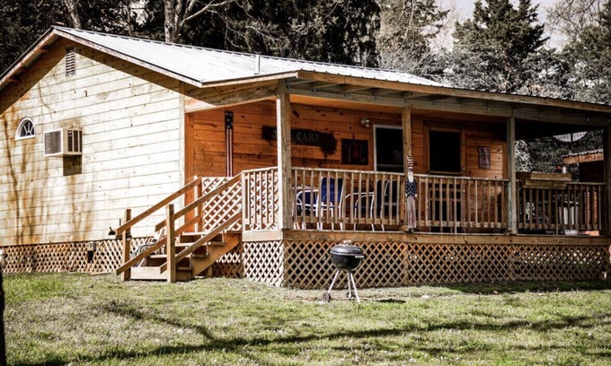 Norman Cabin | Cabin on Collier creek! In Caddo Gap