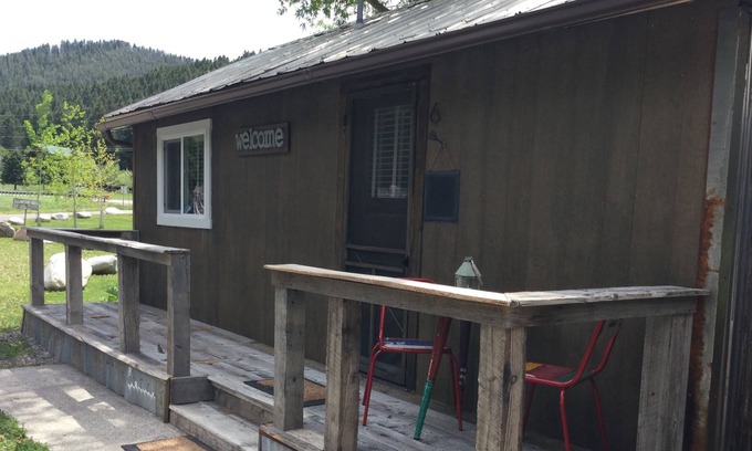 Gallatin Gateway Cabin | Cabin with Kitchenette sleeps up to 4. 22 miles from ski resorts.