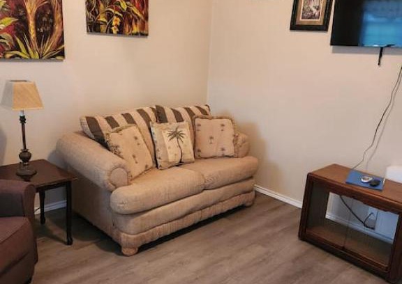 Rockport Apartment | Cabin XX 1 Bedroom 1 Queen