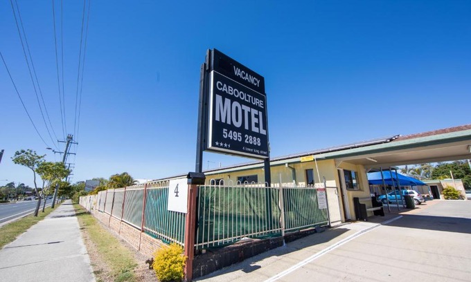 Caboolture Hotel | Caboolture Motel