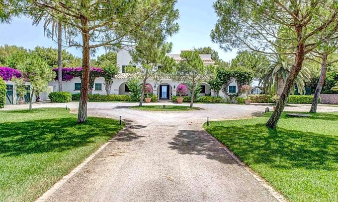 Son Moll Villa | Cala Ratjada Villa Sleeps 10 with Air Con and WiFi