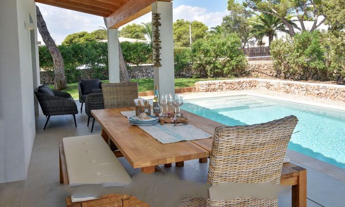 Cala Serena Villa | Cala Serena Villa, Sleeps 8 with Air Con and WiFi