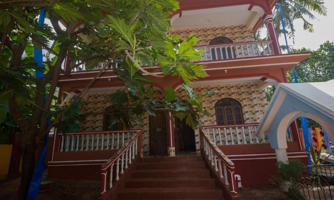 Calangute House | Calagunte inn 1 bhk Apartment with kitchen 1 minet walk distance beach
