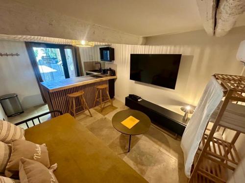 Cassis Apartment | CALANQUE DE MORGIOU