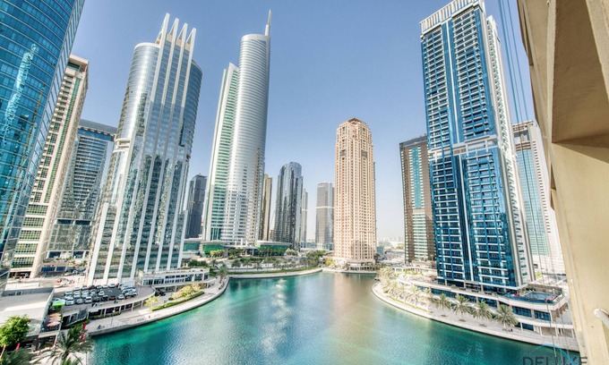 Jumeirah Lake Towers Apartment | Calm Studio at Lake View Tower JLT by Deluxe Holiday Homes